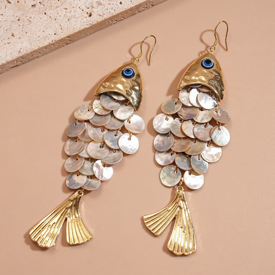 Brincos exclusivos e criativos em formato de concha de peixe, estilo de férias à beira-mar, elegantes e sofisticados par