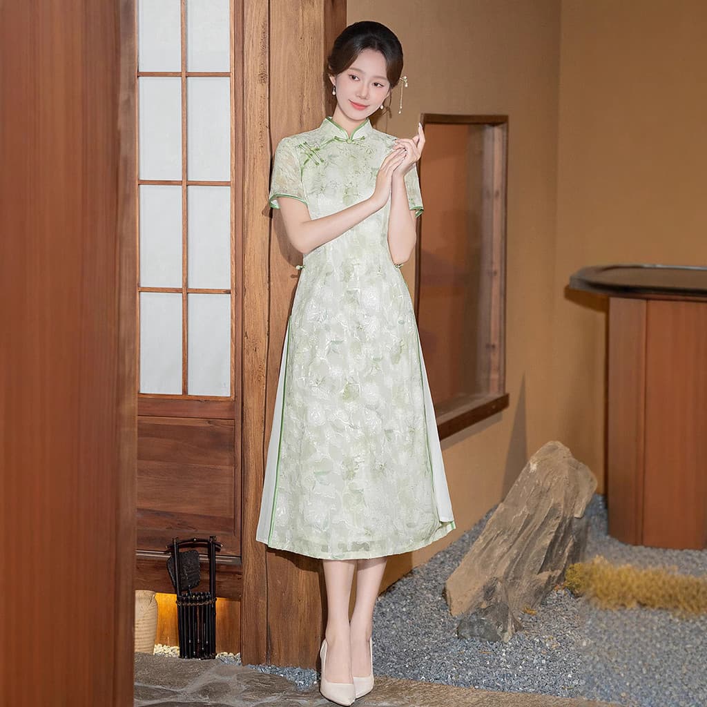 2025 Novo Estilo Chinês Melhorado Novo Estilo Verde Verão Estilo Jovem Estilo Nacional Cheongsam