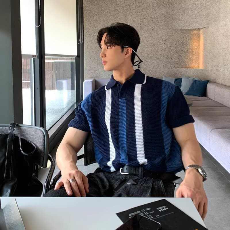 2026 Novo estilo de verão na moda suéter camiseta listrada Casual Top masculino