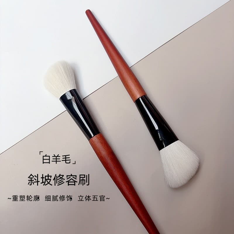 Cangzhou Pincel de contorno fofo de lã Animal médio Pincel de pó Pincel de pó Blush de pó solto de maquiag