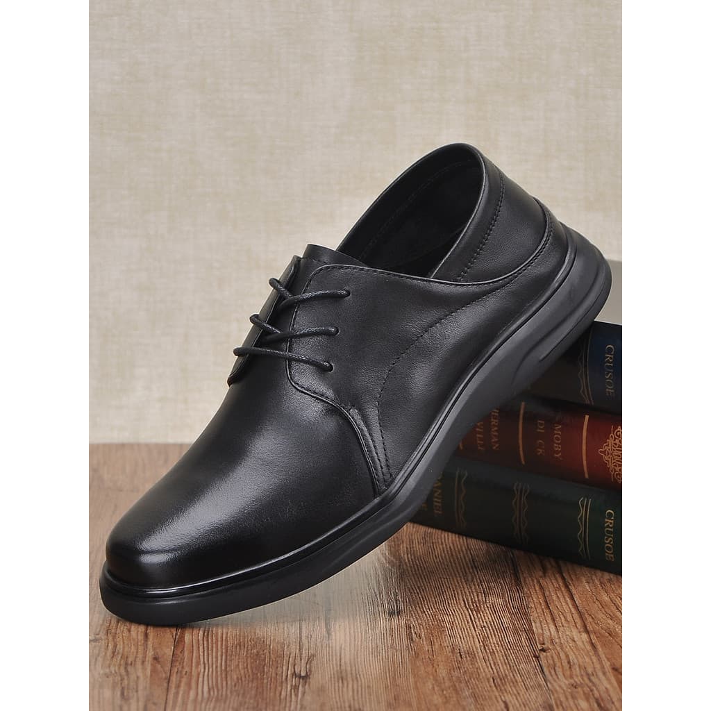 Primavera sapatos masculinos 2026 novo estilo confortável Commuter couro genuíno respirável sola macia negócios casuais