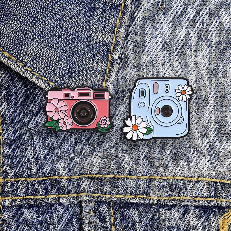 Bonito Floral Câmera Instantânea Esmalte Pinos 2 Projetos Kawaii Lapela Pino Distintivo Para Mochila Jeans Chapéu Decora
