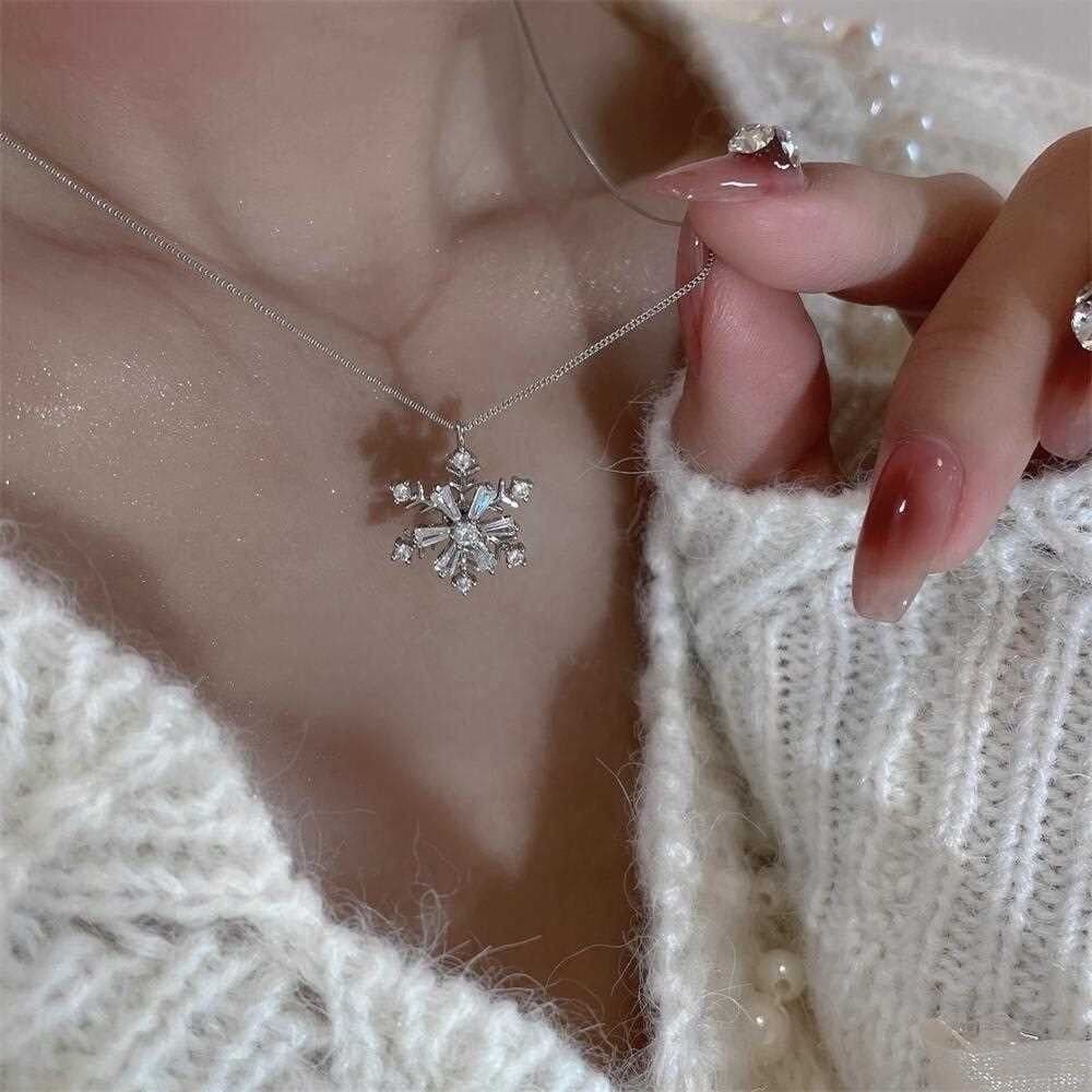 Corrente de clavícula de nicho de luxo leve Design exclusivo colar de floco de neve corrente de clavícula Premium