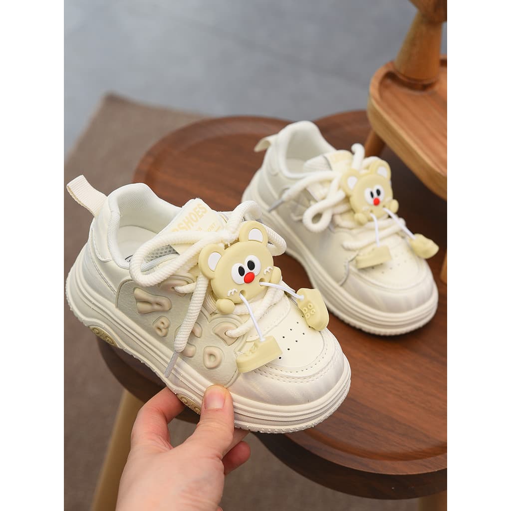 Meninas sapatos brancos crianças tênis meninos sapatos casuais 2026 primavera novo estilo estudante sola macia moda dos