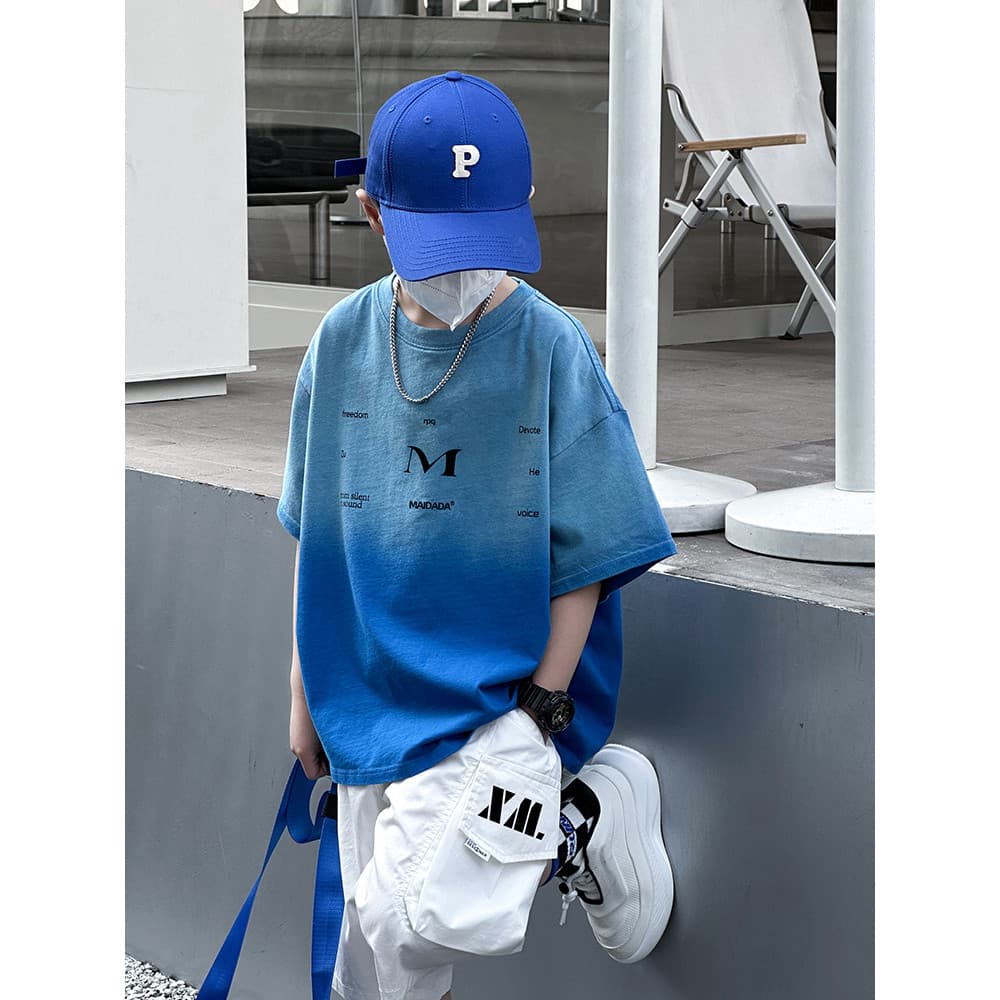 Meninos camiseta de manga curta puro algodão verão 2026 novo estilo roupas de verão das crianças menino terno grande men