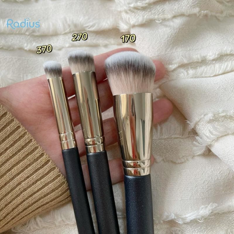 Conjunto De Pincéis De Maquiagem Radius 3 Unidades 170/270/370 Pincel De Base Clássico Corretivo Profissional Varinha De