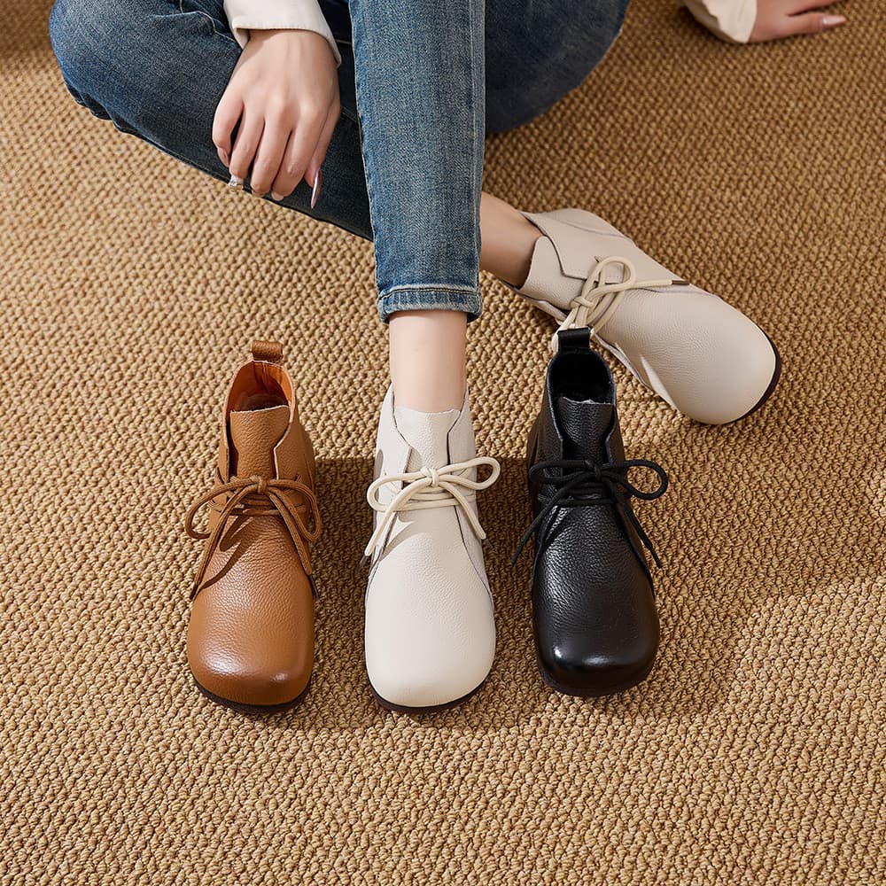 Botas curtas de couro de primeira camada para o outono, botas de sola plana com sola de borracha macia, antiderrapantes,