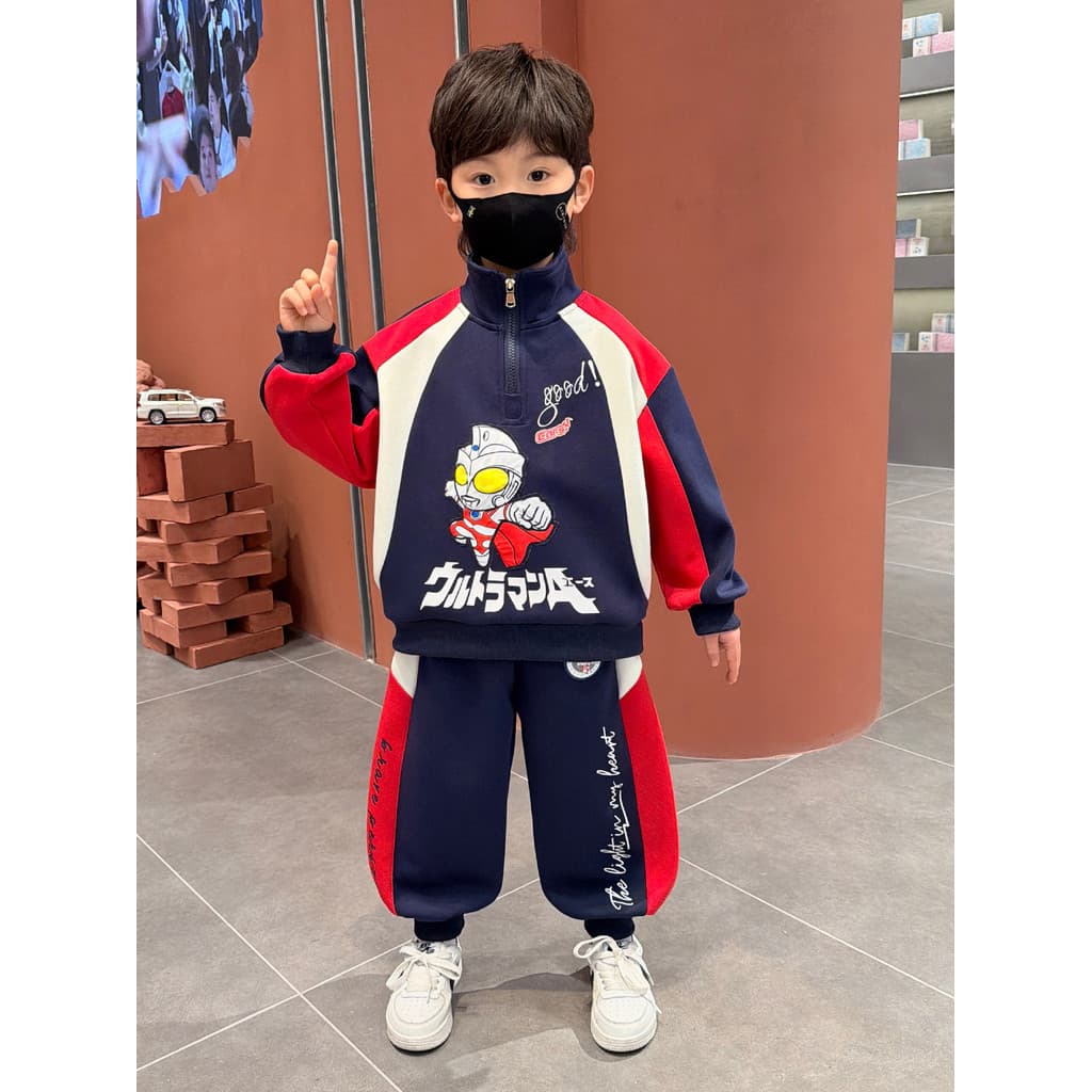Ultraman menino terno estilo outono 2026 novo estilo na moda legal crianças moda gola alta moletom bebê Casual terno de