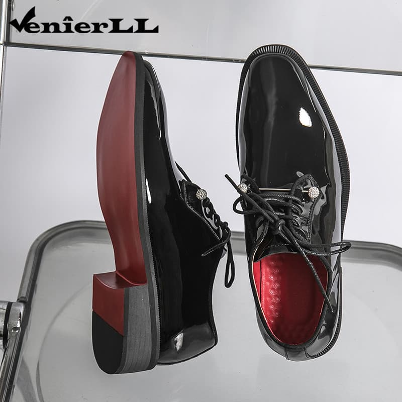 Sapatos Masculinos De Couro Envernizado Brilhante Oxford Preto Sola Vermelha Aumento De Altura Formais