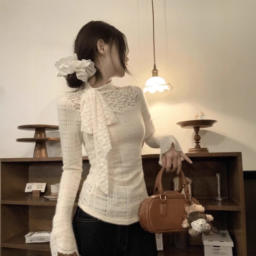 Lace-up meia gola alta manga comprida malhas femininas outono inverno nicho gravata borboleta camisa de fundo em