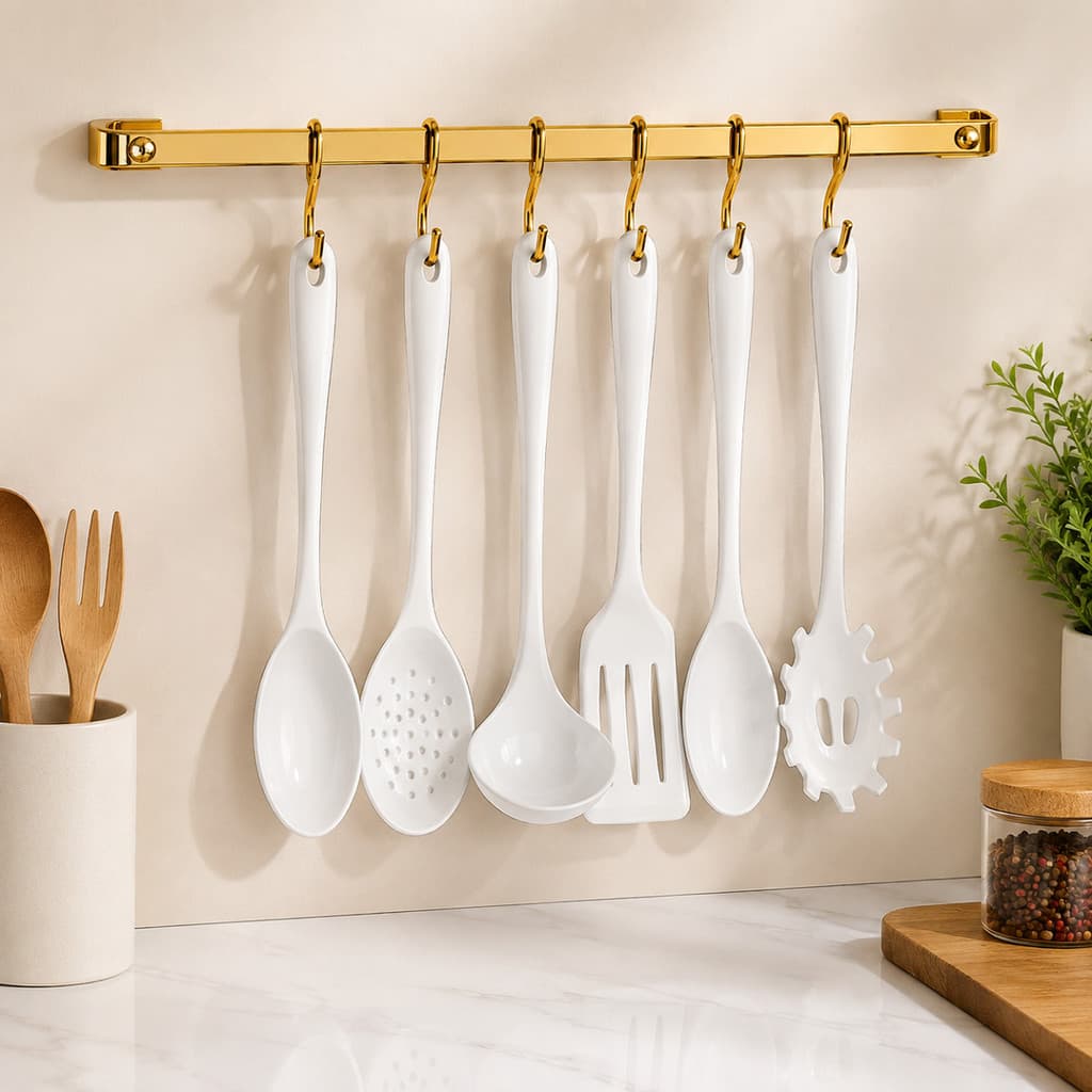 Barra de utensilios aéreo cozinha 45cm 6 Ganchos Dourada Future 2411DD