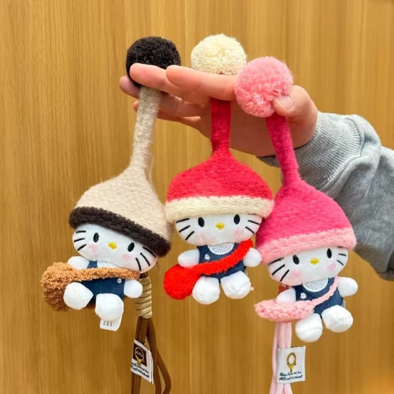 Pingente de pelúcia Hello Kitty em estilo japonês, com bola de pelo vermelha, fofo e divertido, chaveiro Hello Kitty tra