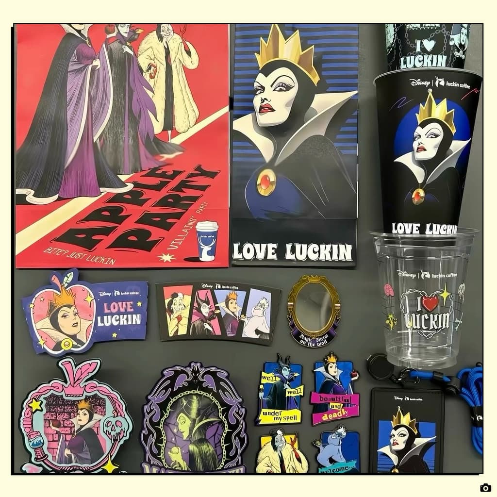 2026 Ruixing Café Disney Villain Co-Branded Mercadoria Workman Porta-cartões Geladeira Adesivo Moldura Acrílica