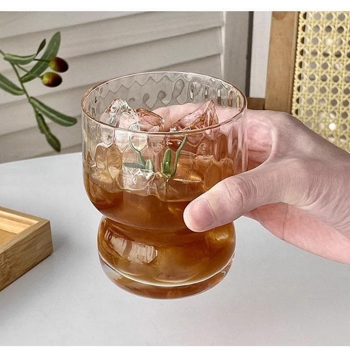 Copo de vidro com relevo de boneco de neve, alto valor estético, adequado para uso doméstico, para bebidas frias, suco,