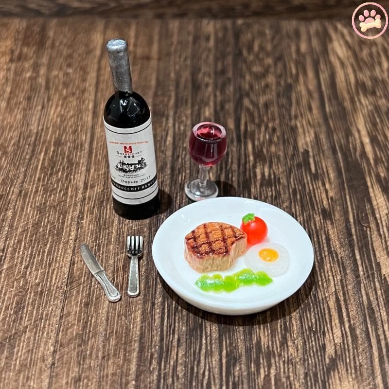 Carro 1 Conjunto De Cozinha Em Miniatura Casa De Boneca Modelo De Simulação Escala 1 : 12 Bonecas Mini Bife De Vinho Kit