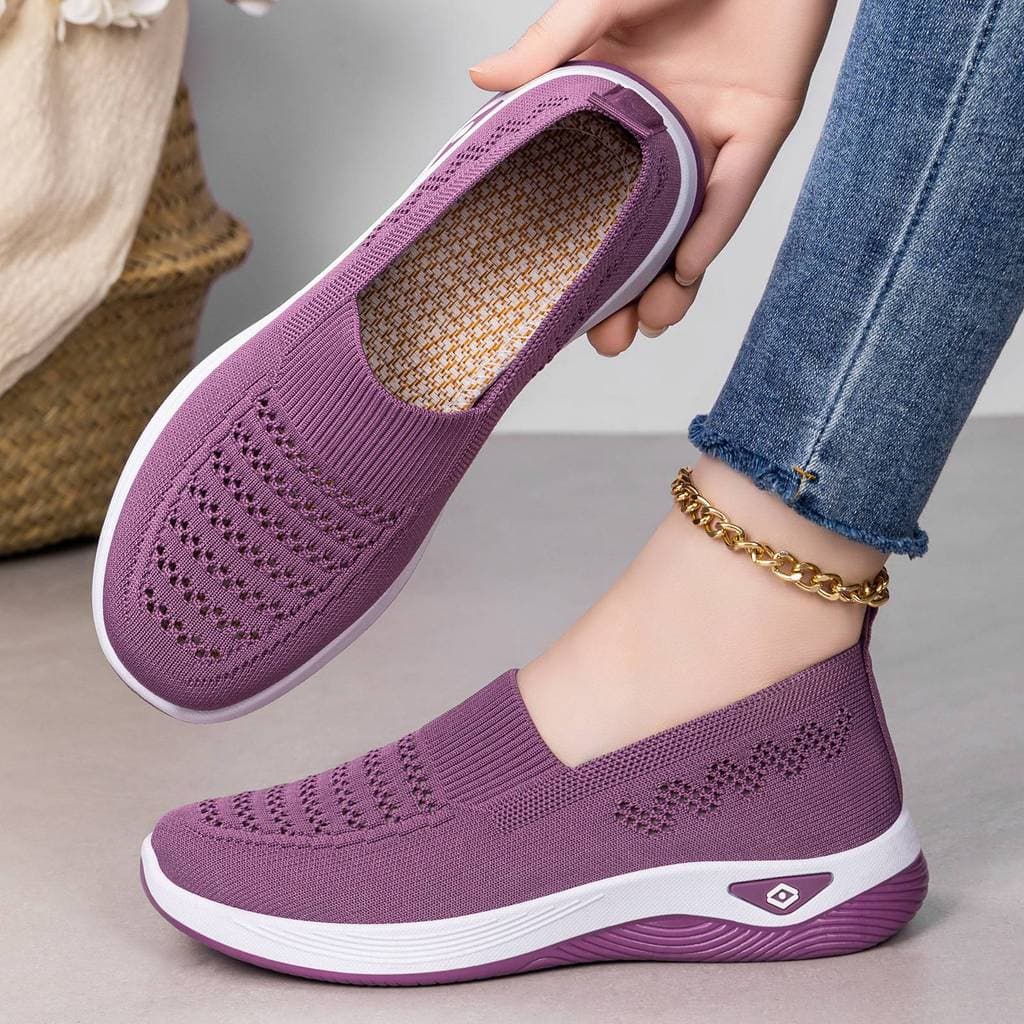 Verão mãe oco sapatos respirável voando tecido velho pequim pano sapatos das mulheres dos homens mesmo estilo Net sapato