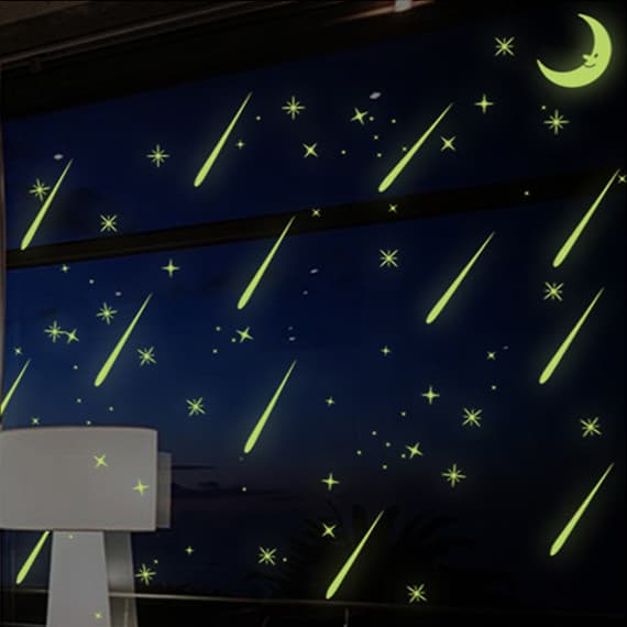 Desenhos animados bonitos quarto das crianças lua nave espacial pequena estrela adesivos luminosos jardim de infância sa