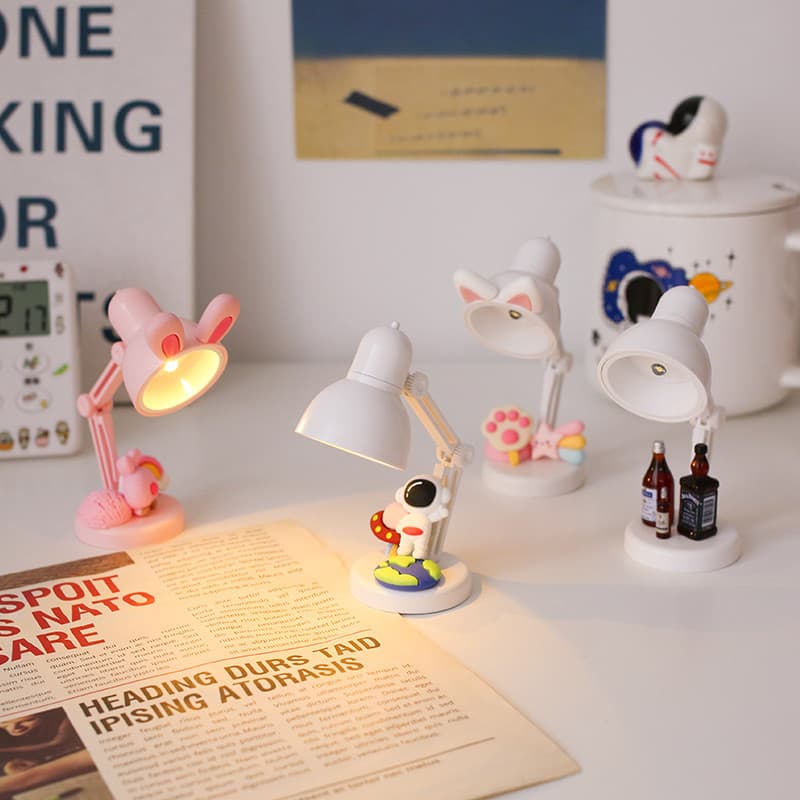 Bonito casa interior quarto estudo mesa decoração menina coração escritório bens pequenos ornamentos