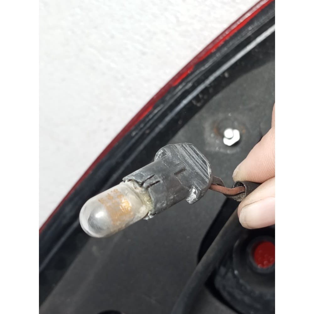 Lanterna Traseira Direita Volkswagen Gol G4 Paralela