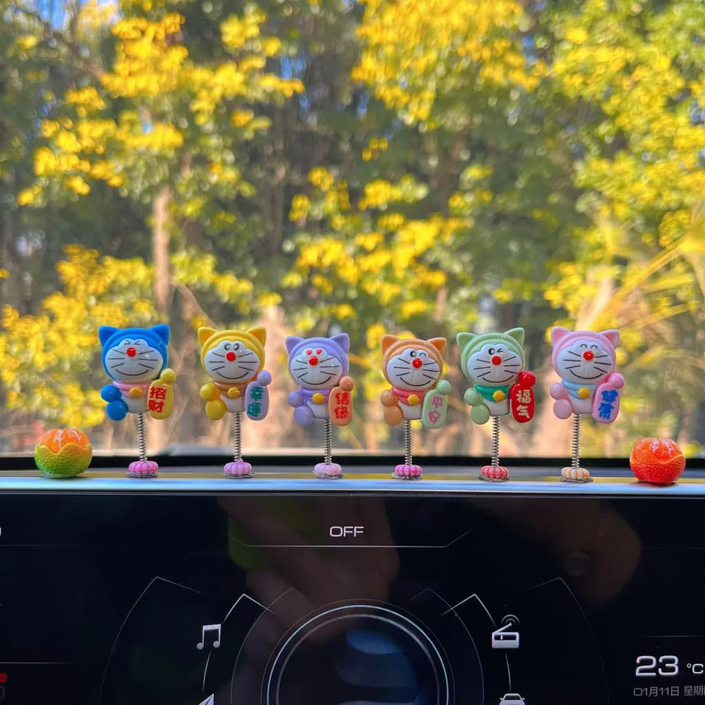 Decoração de carro cura bonito Console central remendo gancho decoração do carro balanço boneca presente da menina