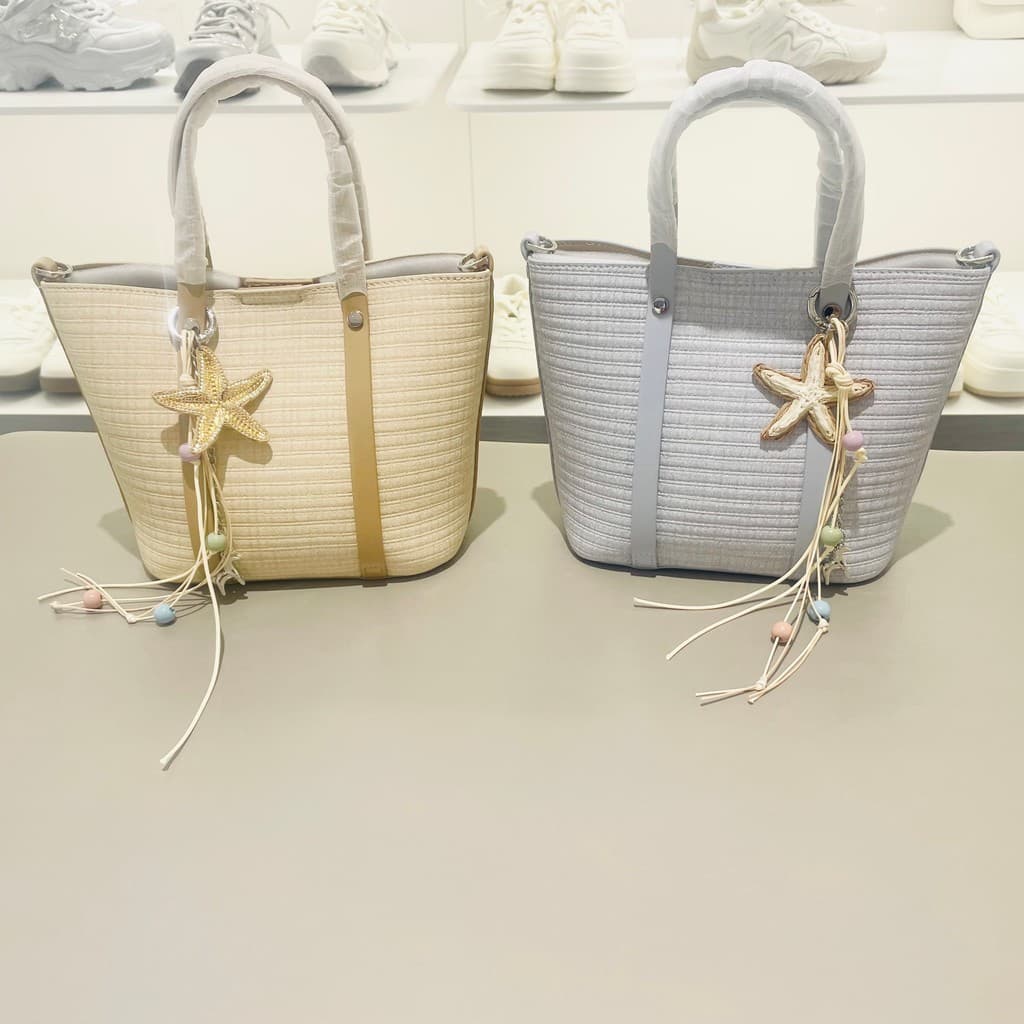 Zhuosini 2026 novo estilo elegante All-Match bolsa feminina Super quente High-End sentido mensageiro de um ombro V