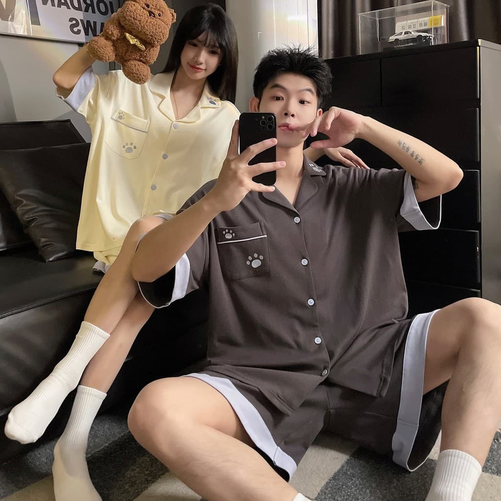 Bonito pegadas puro algodão casal pijamas verão Cardigan Shorts de manga curta tamanho grande das mulheres dos homens po