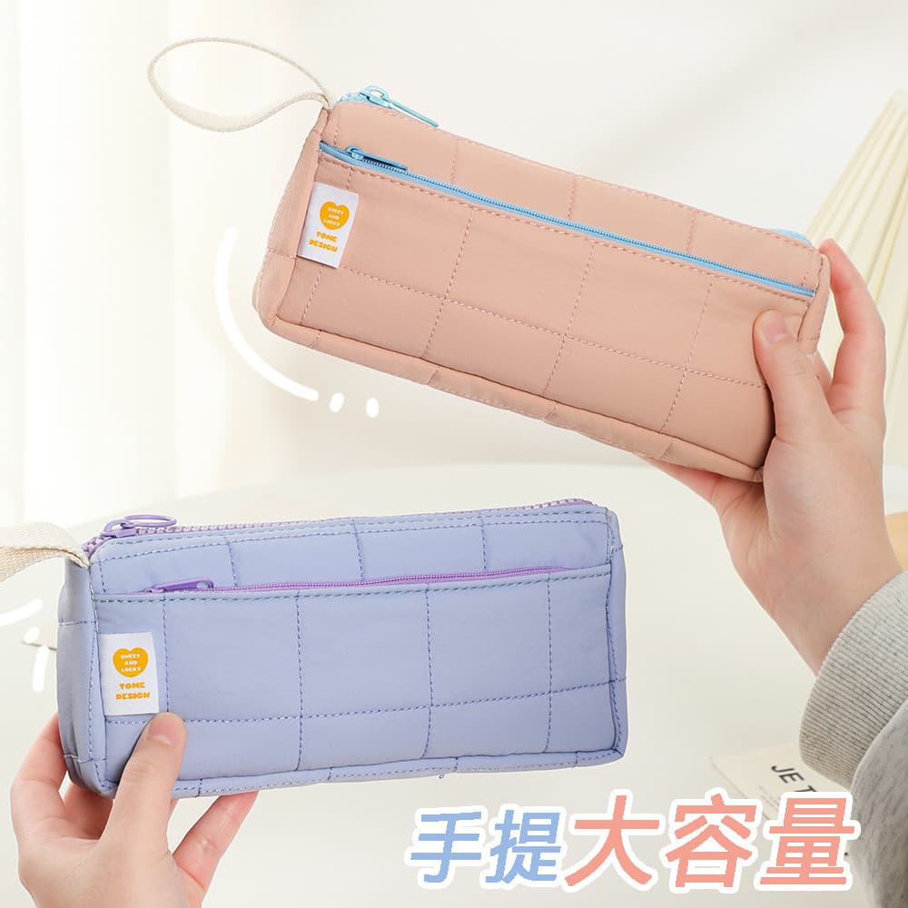 TOME Cloud Pencil Case Girl Style 2025 Novo estilo de alto valor para estudantes do ensino médio Bolsa de papelaria mult