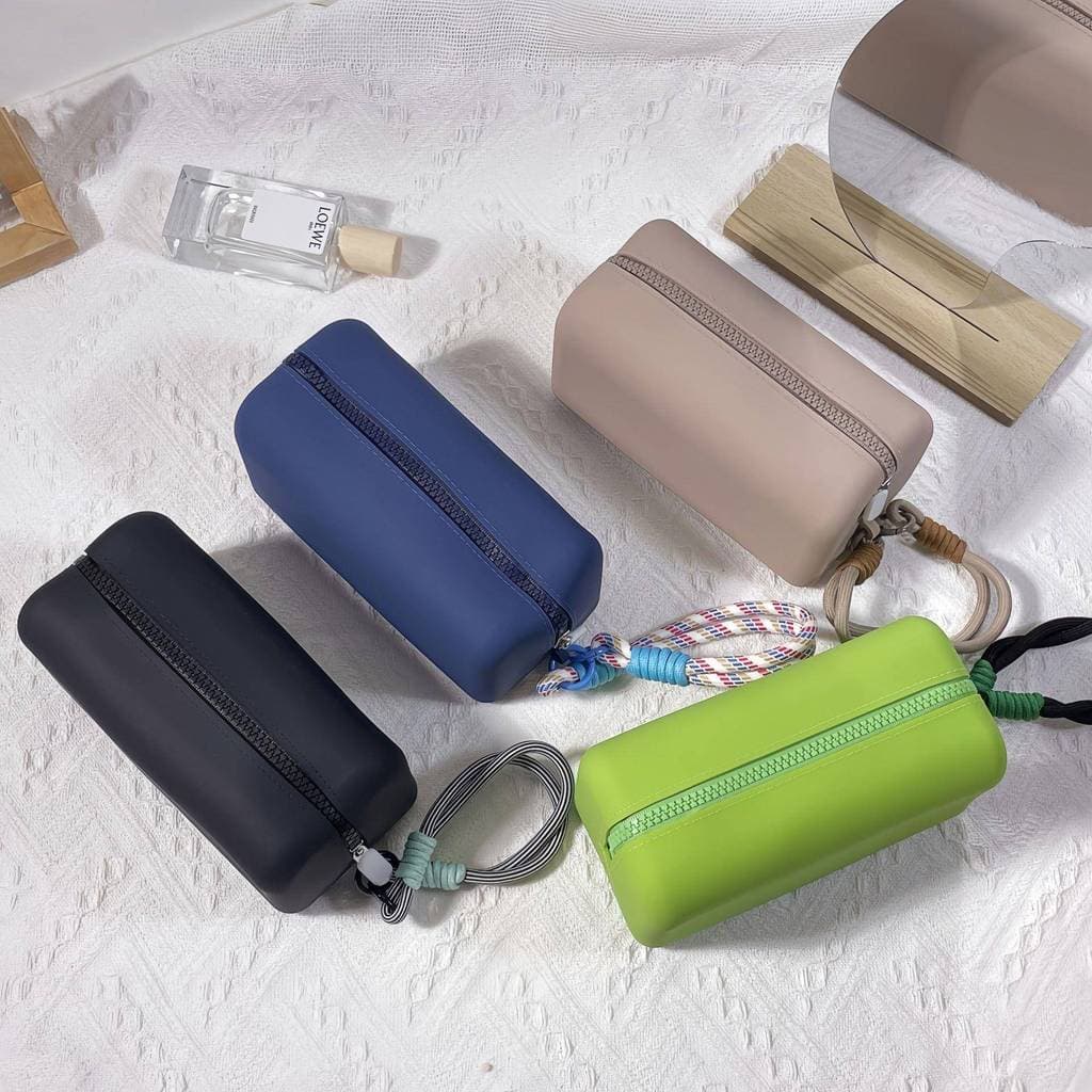 🔥 Necessaire de Viagem Impermeável 🔥 Bolsa Necessaire Feminina Portátil VENDA QUENTE Necessaire de Maquiagem em Silico