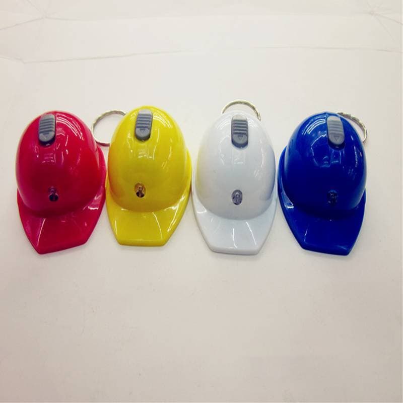 [WHRUI] Mini LED Capacete Forma Abridor De Garrafas De Cerveja Chaveiro Pingente Ferramenta Portátil