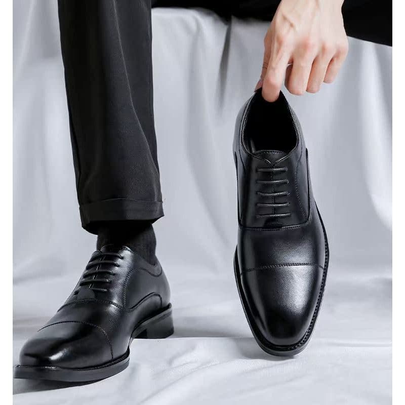 2023 novo estilo sapatos de couro masculino Formal Wear negócios Casual estilo britânico interior aumentando terno casam