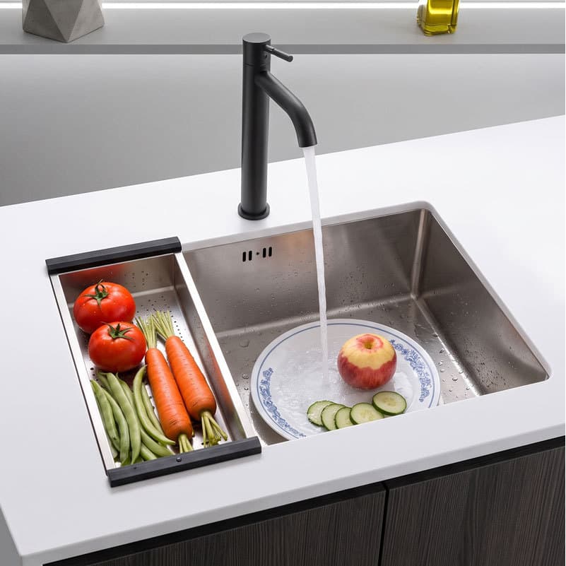 Cuba para Pia Cozinha 40x40 Inox com Torneira Água Fria e Escorredor