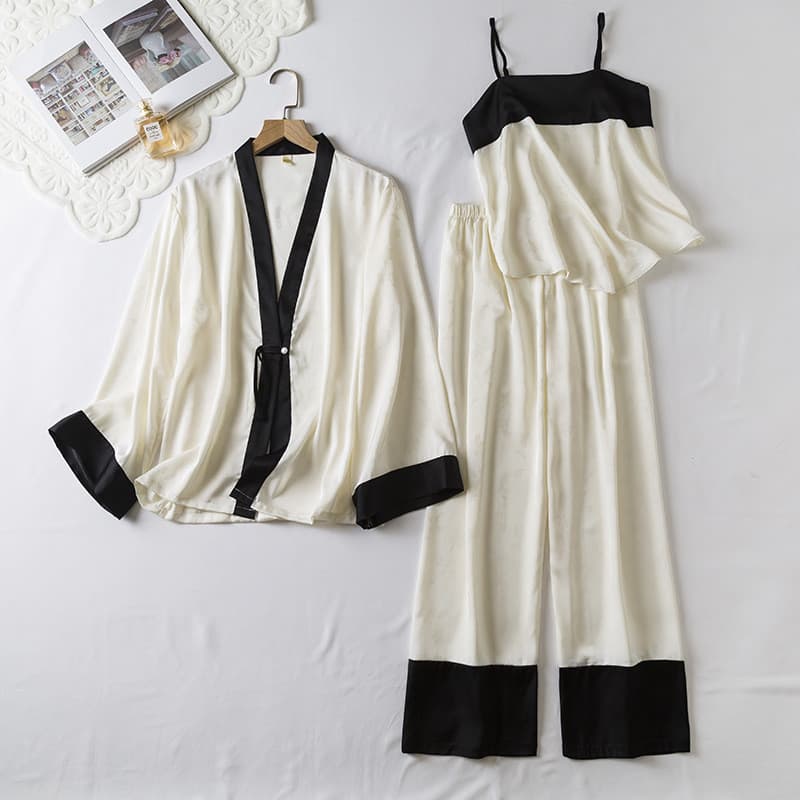 Conjunto de pijama feminino de verão fino de três peças em estilo chinês