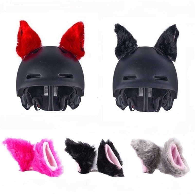 Um par de capacetes fofos de pelúcia com orelhas de gato/capacetes de motocicleta com orelhas/acessórios decorativos cri
