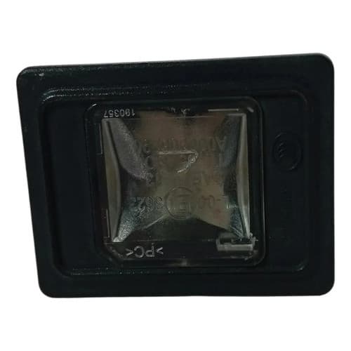 Luz De Placa Mercedes Benz Gla200 A000906290