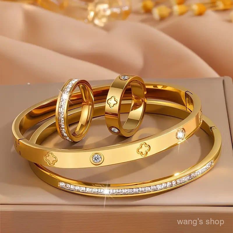 Conjunto de Quatro Peças de Pulseira e Anel de Aço Inoxidável com Diamantes de Luxo Leve para Mulheres TA3U NUDP
