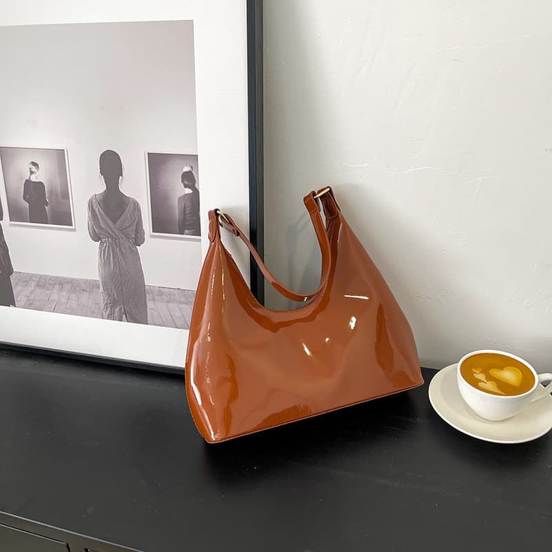 Bolsa Tote Popular deste ano 2024, novo estilo, grande capacidade, moda portátil, axilas, bolsa de ombro feminina