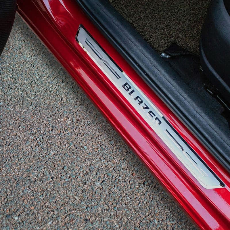 Aço Inoxidável Guarnição de Soleira Proteção de Porta de Carro para Chevrolet Blazer EV, Conjunto de 4 peças