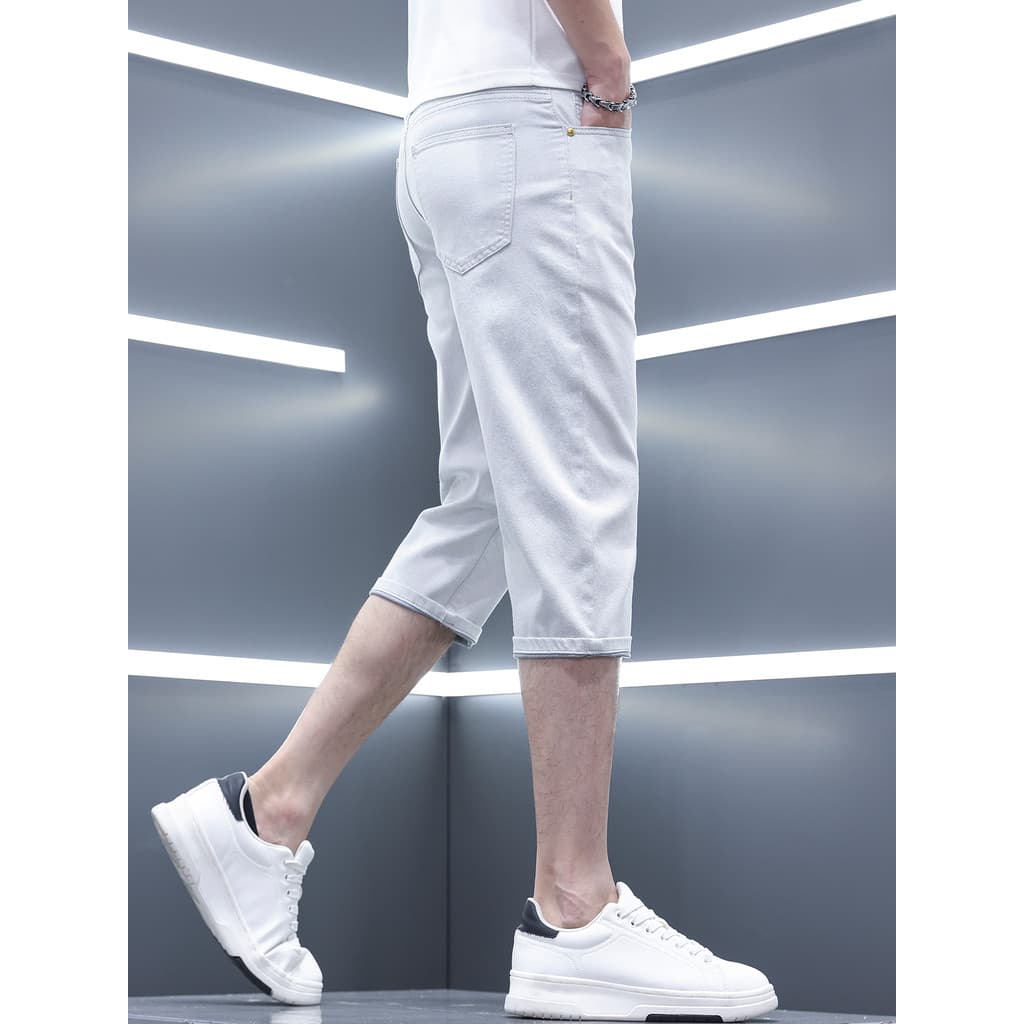 2026 novo estilo calças cortadas Shorts Jeans masculinos calças de cor clara 7 pontos Jeans masculino verão estilo fino