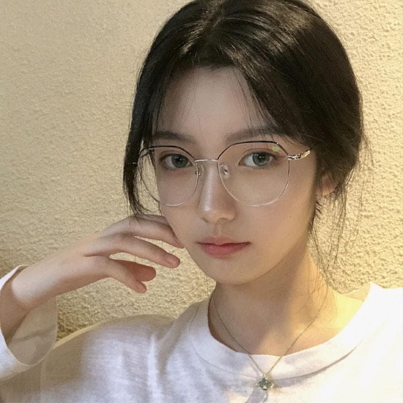 Óculos ultraleves de rosto liso feminino na moda estilo japonês anti-radiação anti-luz azul óculos simples rosto redondo