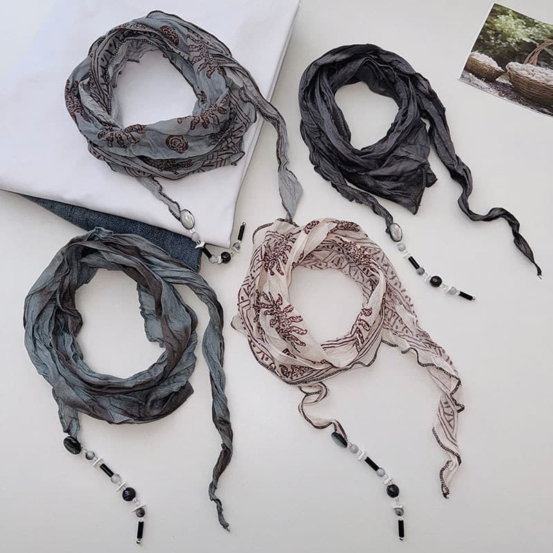 Estilo Original boêmio pingente literário triângulo cachecol feminino plissado decoração pescoço proteção pequeno cachec