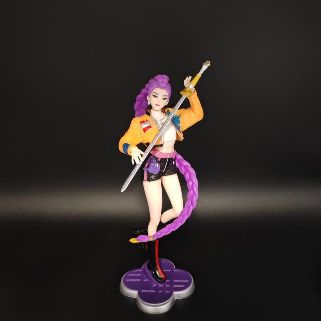 Modelo De Figura De Caçadores De Bruxa-Enfeite De Mesa Rumi Mira Zoe Girl