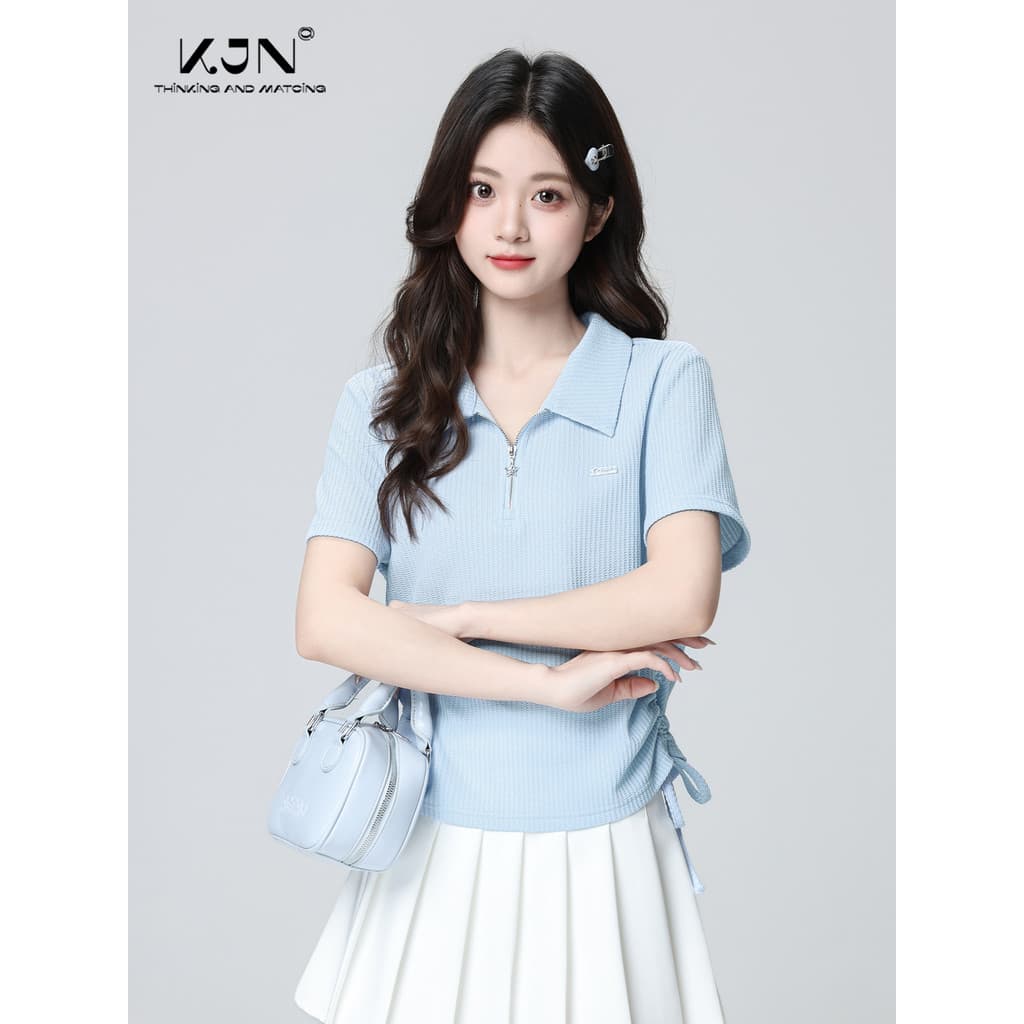 Camiseta feminina de manga curta com gola polo azul 2026 verão novo estilo meio zíper cordão cintura estreita Formal omb