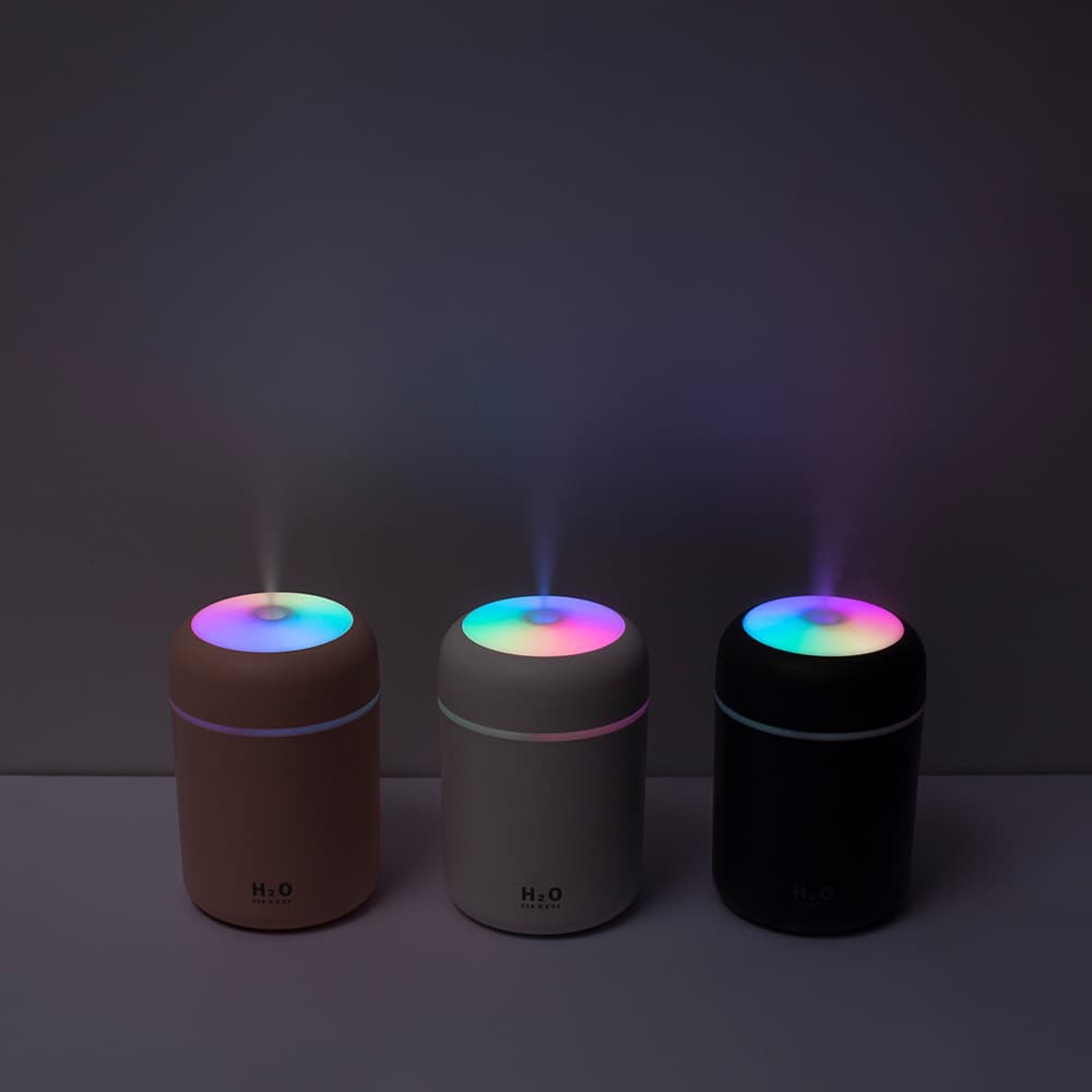 Venda Quente Criativo Mini USB Colorido Copo Umidificador Silencioso Hidratante Aromaterapia Desktop Casa Carro Purifica