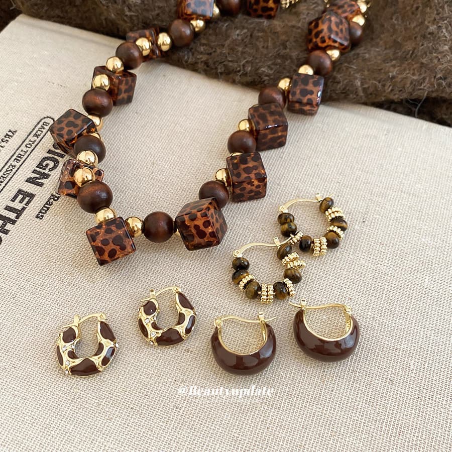 Conjunto de colar e brincos de contas de madeira redondas e quadradas em acrílico, corrente vintage para clavícula, desi