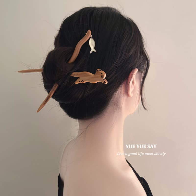Novo estilo chinês estilo chinês hairpin feminino antigo High-End de madeira bonito gato pequeno peixe hairpin clássico