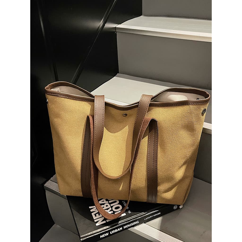 Grande capacidade Casual trabalho Commuter saco feminino 2025 novo estilo estudantes universitários classe sacola passei