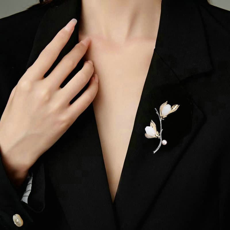 Broche de magnólia clássico high-end luz luxo casaco feminino elegante pino novo estilo chinês high-end requintado Corsa