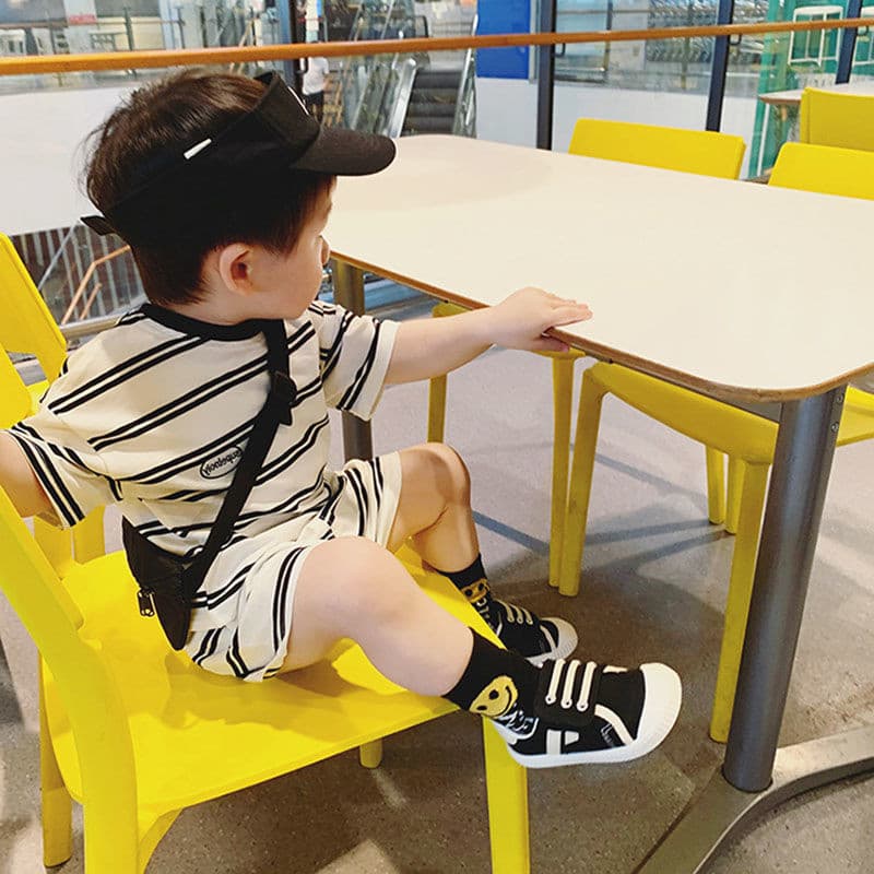 Meninos terno crianças verão Shorts de manga curta roupas 2026 novo estilo bebê 1-3-4 bebê de duas peças versão coreana