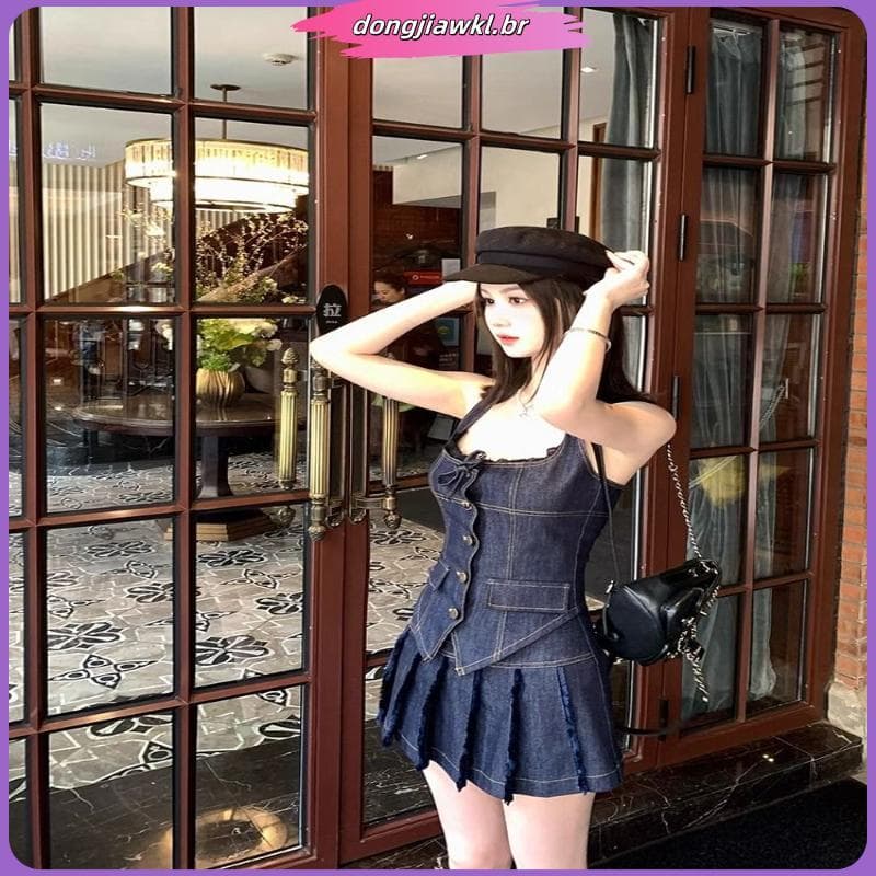Retro Denim verão terno novo estilo quente menina sem mangas moda saia curta colete superior saia plissada de duas peças