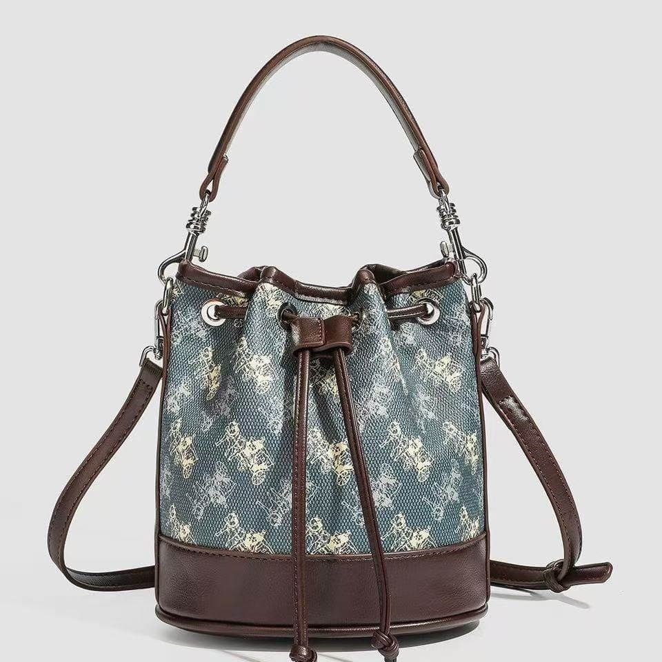 Moda All-Match cordão balde saco feminino 2026 grande capacidade Commuter saco de ombro saco do mensageiro Handba